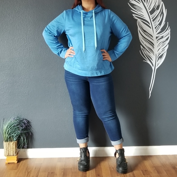 Danskin Now Sweater - Picture 3 of 5